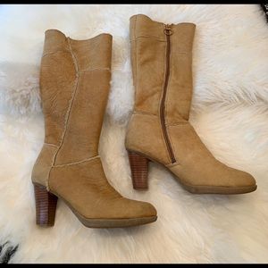 Frye Boots - Shearling